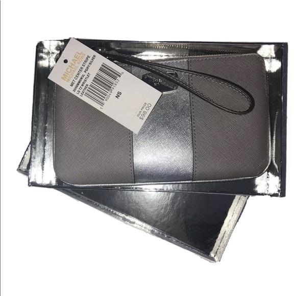 Michael Kors Met Center Stripe Leather Wristlet - Picture 5 of 11